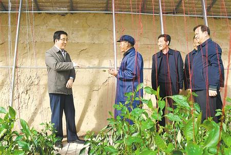 林鐸在武威調(diào)研指導(dǎo)工作時強(qiáng)調(diào) 精準(zhǔn)推進(jìn)復(fù)工復(fù)產(chǎn)全力攻克貧困堡壘 堅決打贏全面建成小康社會收官之戰(zhàn)