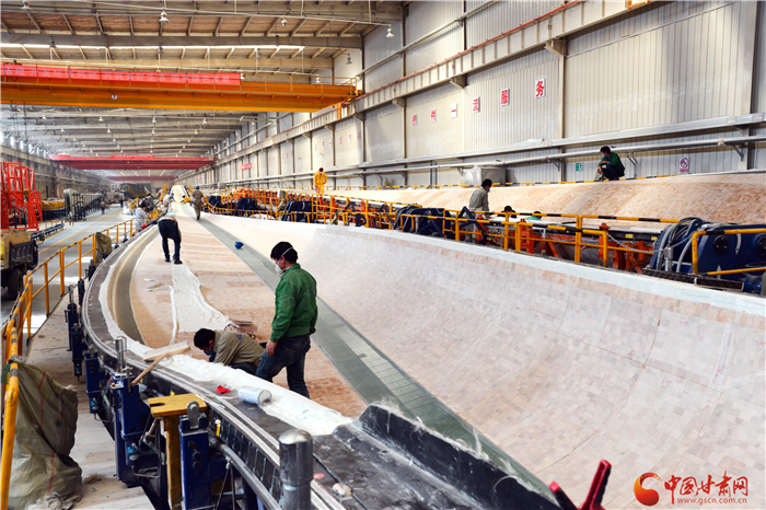 “擰緊”防控閥 打出“組合拳”——玉門市三向發(fā)力推動(dòng)疫情防控、復(fù)工復(fù)產(chǎn)、脫貧攻堅(jiān)齊頭并進(jìn)（圖）