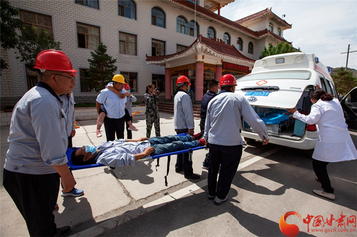 甘肅省疏勒河流域水資源局在昌馬水庫(kù)組織開展應(yīng)急演練（圖）