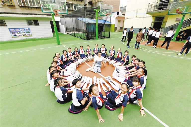 我們畢業(yè)啦！