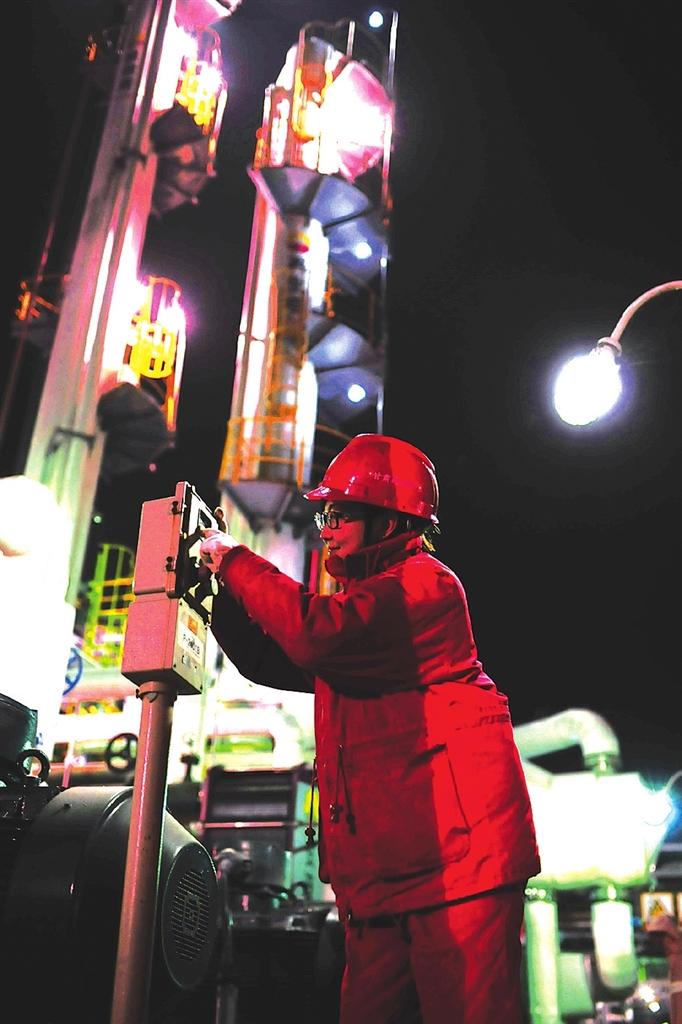 蘭州熱電公司提前開閘送熱鍋爐、管網(wǎng)運行狀況良好