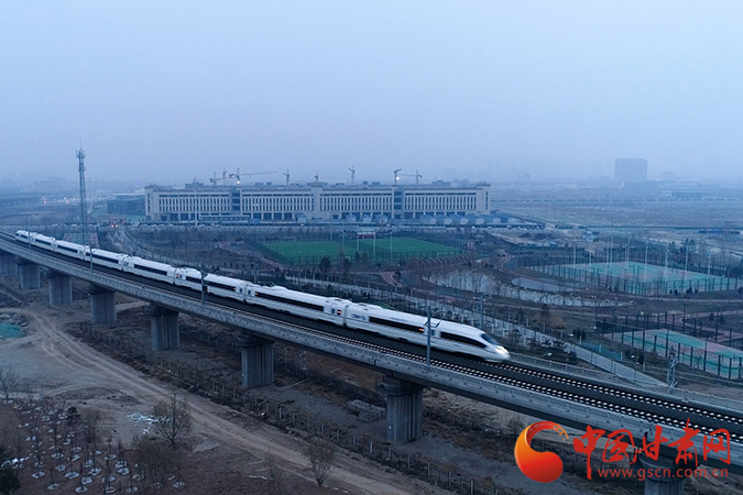 銀西高鐵全線通過安全評估 12月底正式開通運(yùn)營