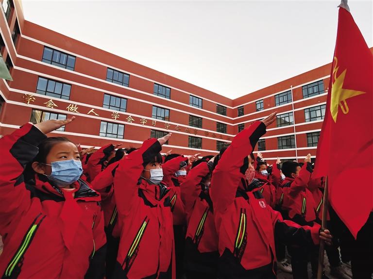 “犇”向新學(xué)期！來(lái)看蘭州娃的開(kāi)學(xué)第一課