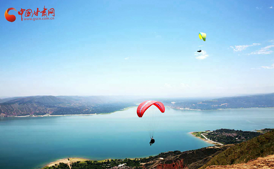 【五一游甘肅】這個(gè)五一，我在宛若游龍繞山行的黃河畔等你