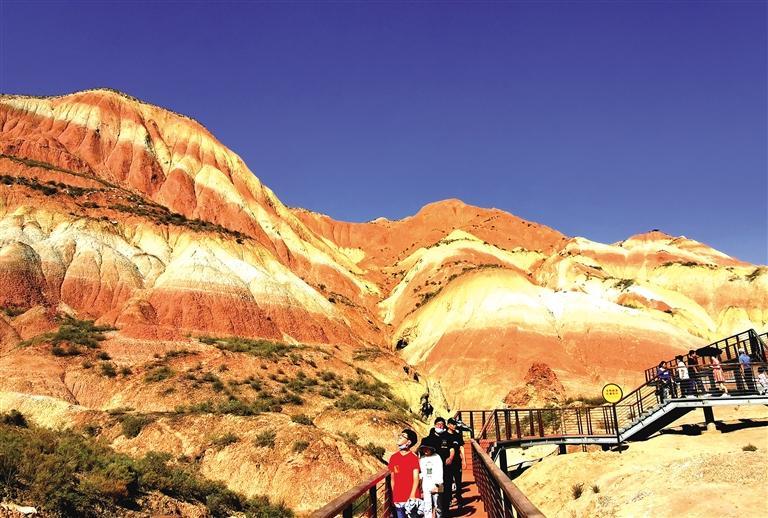 攜程《2021年國慶假期出游總結(jié)報(bào)告》出爐  西安、上海、北京、西寧、成都成甘肅省主要客源地