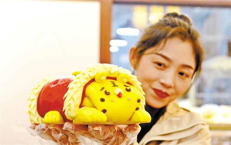 小老虎花餑餑，你舍得吃嗎？