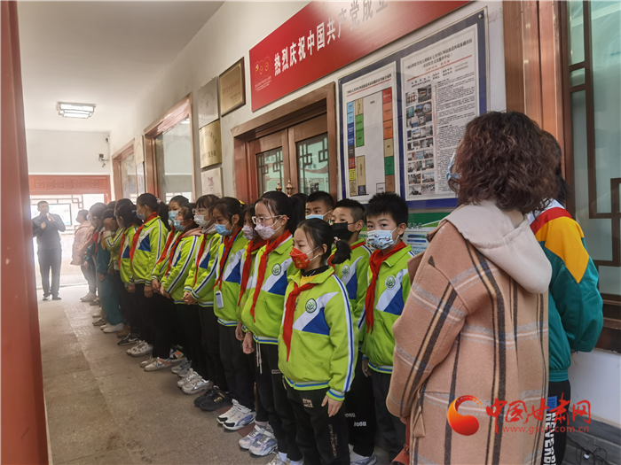 蘭州西站小學(xué)社會實(shí)踐活動走進(jìn)社區(qū)快樂多