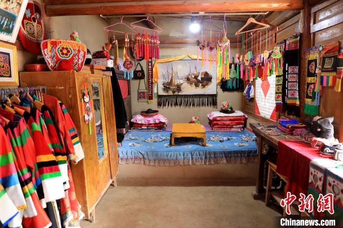 圖為土族文化展示?！⊙Φ?攝