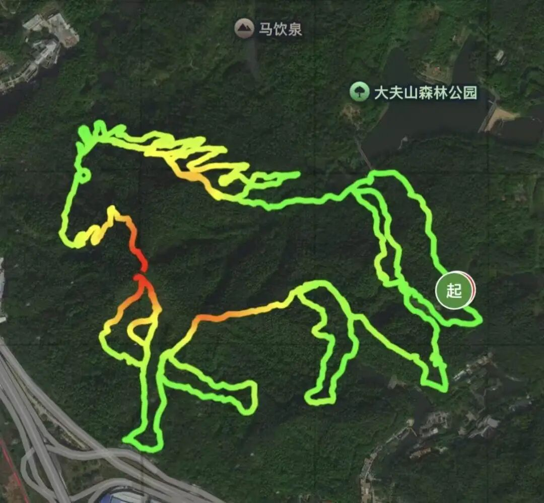 從“緊急叫?！钡健把銇?lái)畫(huà)” “畫(huà)馬”事件折射公共治理新思路