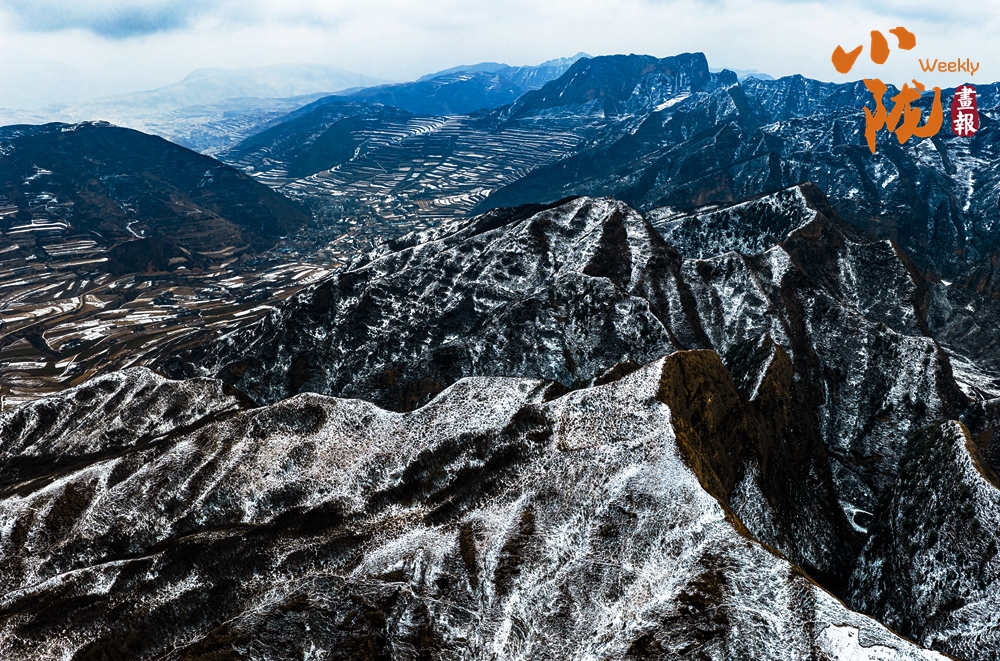 鐵籠山丹霞 一場春雪，億萬年的守望